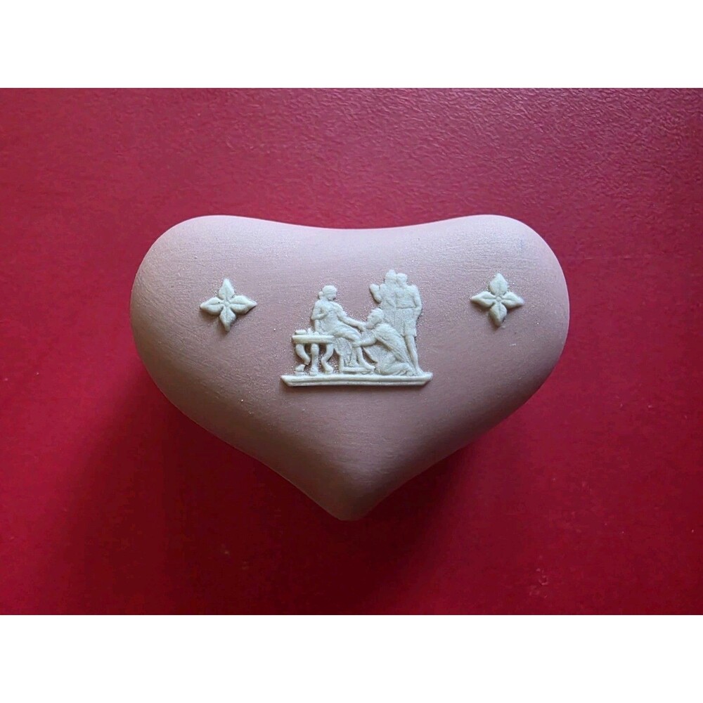 Vintage Wedgwood Jasperware Heart Trinket Box Pink Rare Mini Tiny 2"